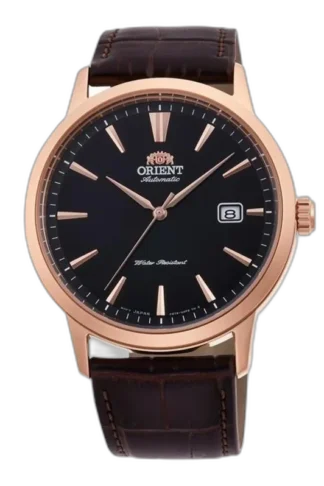 Męski zegarek Orient RA-AC0F03B10B z czarną tarczą, datownikiem oraz elegancką złotą kopertą na brązowym skórzanym pasku. Wyrafinowany design dla wymagających.