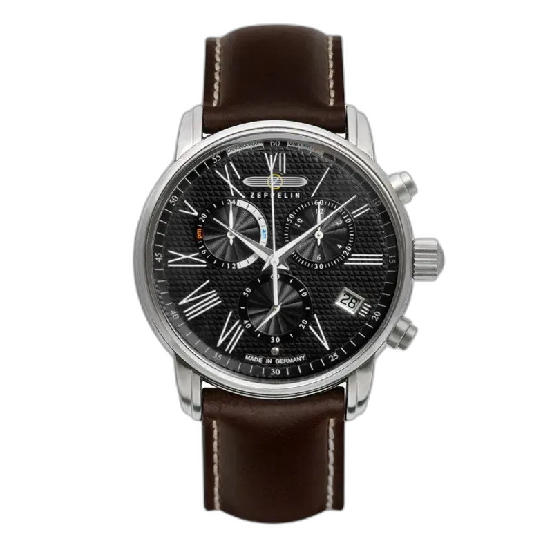 Elegancki zegarek Zeppelin LZ127 Transatlantic 7694-2 z czarną tarczą o wyrafinowanym wzorze, wskazaniami chronografu i funkcją datownika. Koperta ze stali nierdzewnej i brązowy skórzany pasek dodają klasy i stylu. Idealny wybór dla osób ceniących precyzję i luksusowy design.