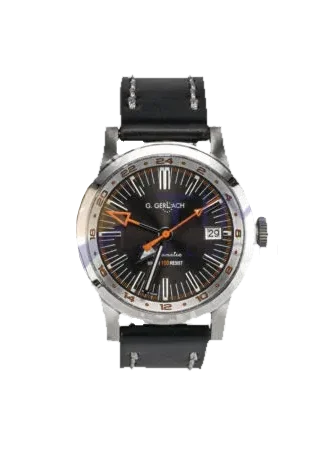 Zegarek męski G. Gerlach Navigator MK 3 GMT z czarną tarczą o nowoczesnym i sportowym designie. Wyraziste, pomarańczowe akcenty na wskazówkach oraz indeksach godzinowych podkreślają dynamiczny charakter zegarka i poprawiają czytelność. Na godzinie 3 umieszczono okienko datownika. Tarcza jest otoczona obrotowym pierścieniem z oznaczeniami 24-godzinnymi, co podkreśla funkcję GMT, idealną dla osób podróżujących między strefami czasowymi. Srebrna koperta ze stali nierdzewnej kontrastuje z czarnym skórzanym paskiem, nadając zegarkowi elegancki i jednocześnie sportowy wygląd.