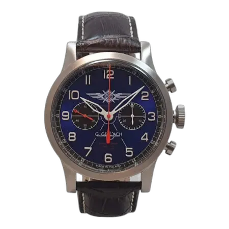 Zegarek męski G. Gerlach Pilot Chronograf Niebieski z elegancką niebieską tarczą o klasycznym lotniczym designie. Tarcza ozdobiona jest białymi arabskimi cyframi oraz wyrazistymi srebrnymi wskazówkami, które zapewniają doskonałą czytelność. Chronograf posiada dwie sub-tarcze – jedna z czerwonymi akcentami, druga w kolorze czarnym, co nadaje sportowy i dynamiczny charakter. Centralnie umieszczone logo lotnicze dodaje prestiżu oraz nawiązuje do historycznych modeli lotniczych. Srebrna koperta ze stali nierdzewnej doskonale komponuje się z brązowym, skórzanym paskiem o eleganckim wykończeniu.