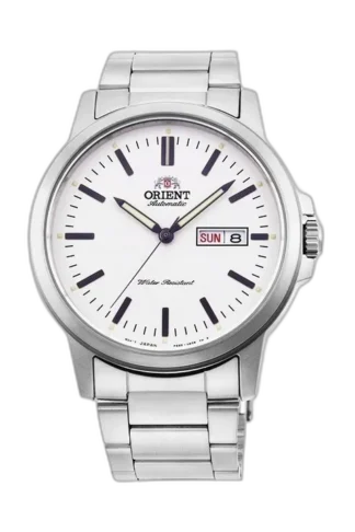 Zegarek Orient RA-AA0C03S19B z białą tarczą i stalową bransoletą. Proste indeksy i smukłe wskazówki nadają mu elegancki, klasyczny wygląd. Datownik na godzinie 3 wskazuje dzień tygodnia oraz datę. Mechanizm automatyczny zapewnia niezawodność i precyzję działania. Solidna stalowa koperta podkreśla trwałość i ponadczasowy design, idealny dla mężczyzn ceniących styl i funkcjonalność.